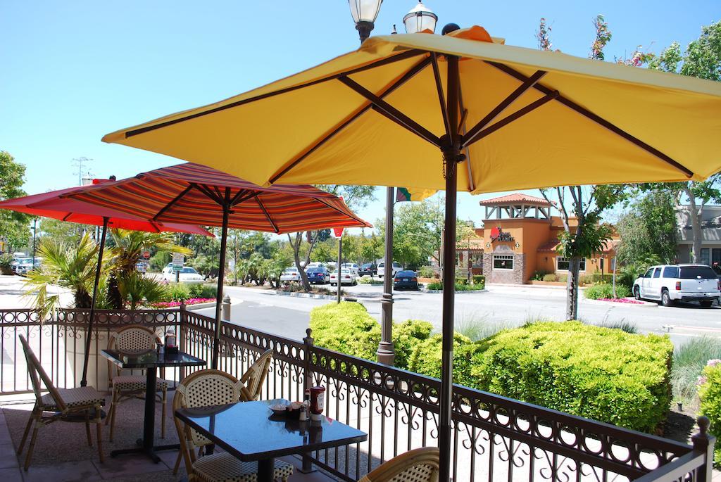 Bella Capri Inn And Suites Camarillo Exterior foto
